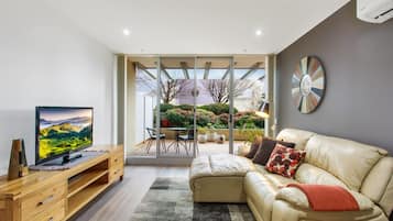 Apartment | Living area