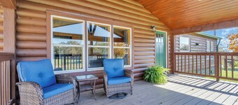 Caddo Points Retreat- Private 40 acres