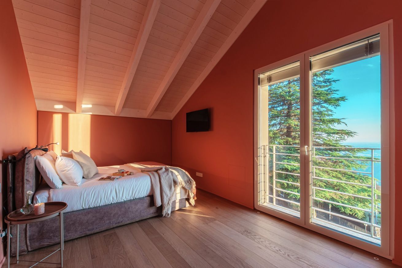 8 Schlafzimmer, Bügeleisen/Bügelbrett, Reisekinderbett