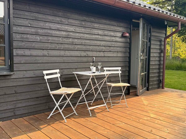 House | Outdoor dining