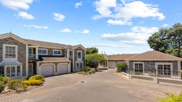 Apartment | Exterior