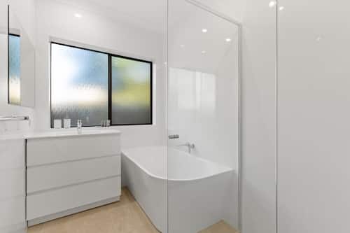 Apartment | Bathroom