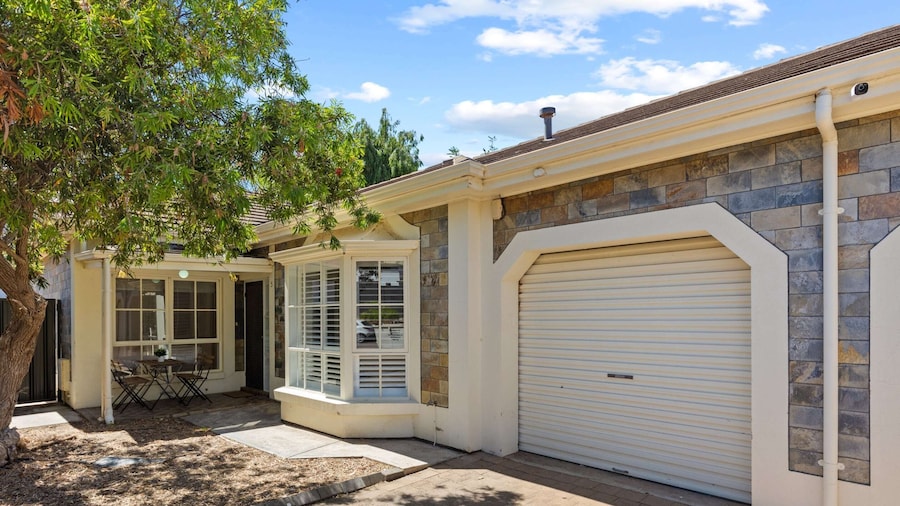 Stylish 3-bed House Close to Attractions