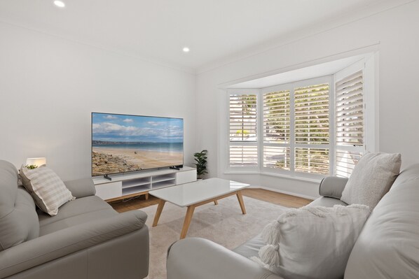 Apartment | Living room
