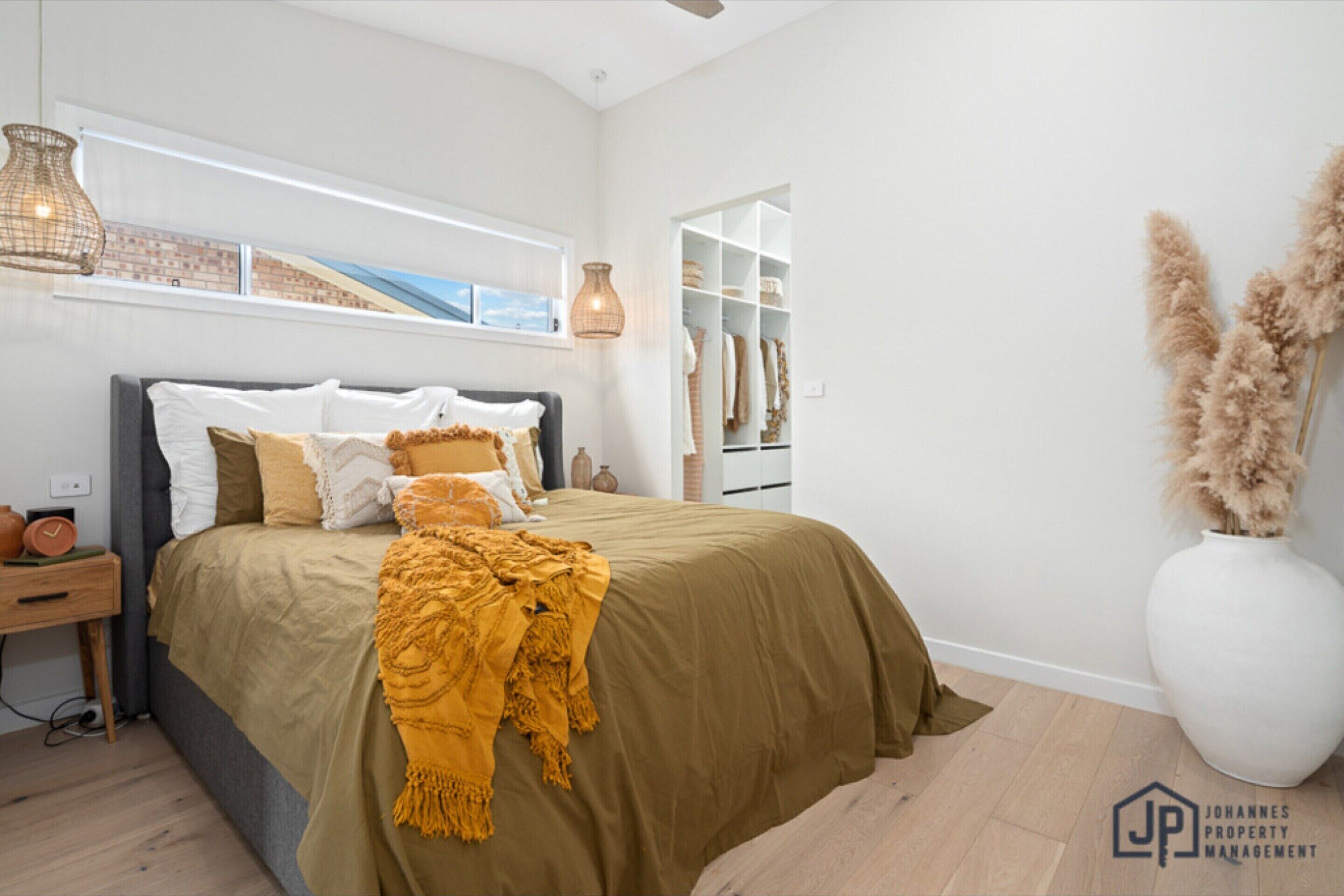 Apartment | 3 bedrooms, laptop workspace, iron/ironing board, bed sheets