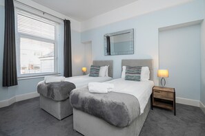 Nhà (4 Bedrooms) | Nội thất