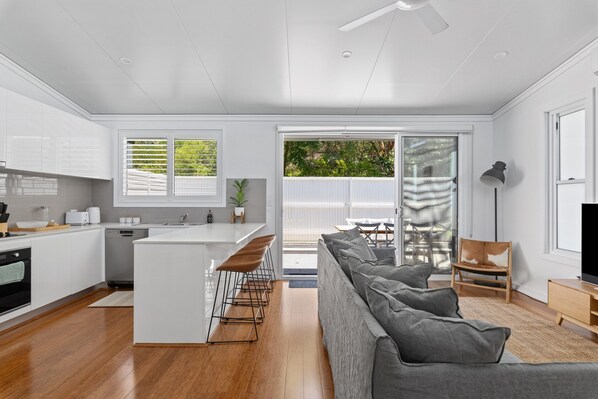 Apartemen | Dapur pribadi | Peralatan masak/sendok-piring