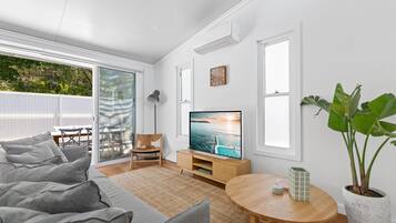 Apartment | Living room