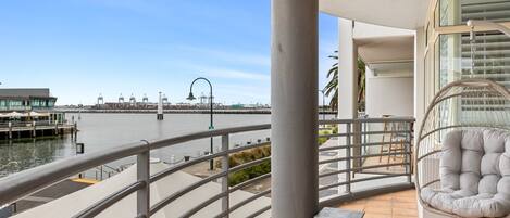 Apartment | Terrace/patio