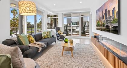 Scenic Beachside 3-bedroom With Water Views