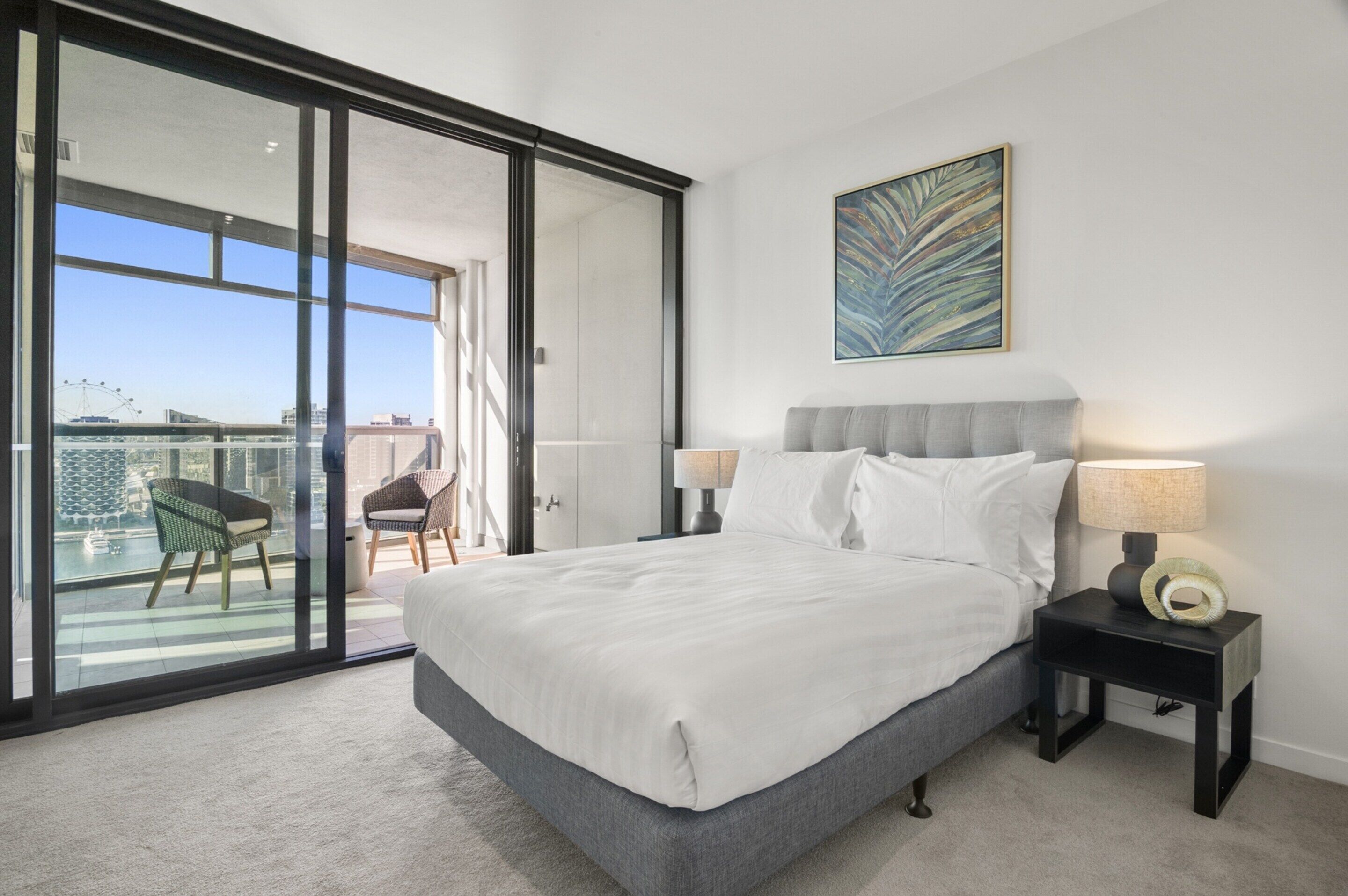 Apartment | 2 bedrooms, iron/ironing board, bed sheets
