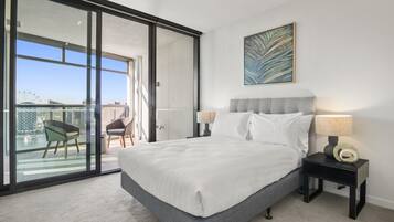 Apartment | 2 bedrooms, iron/ironing board, bed sheets