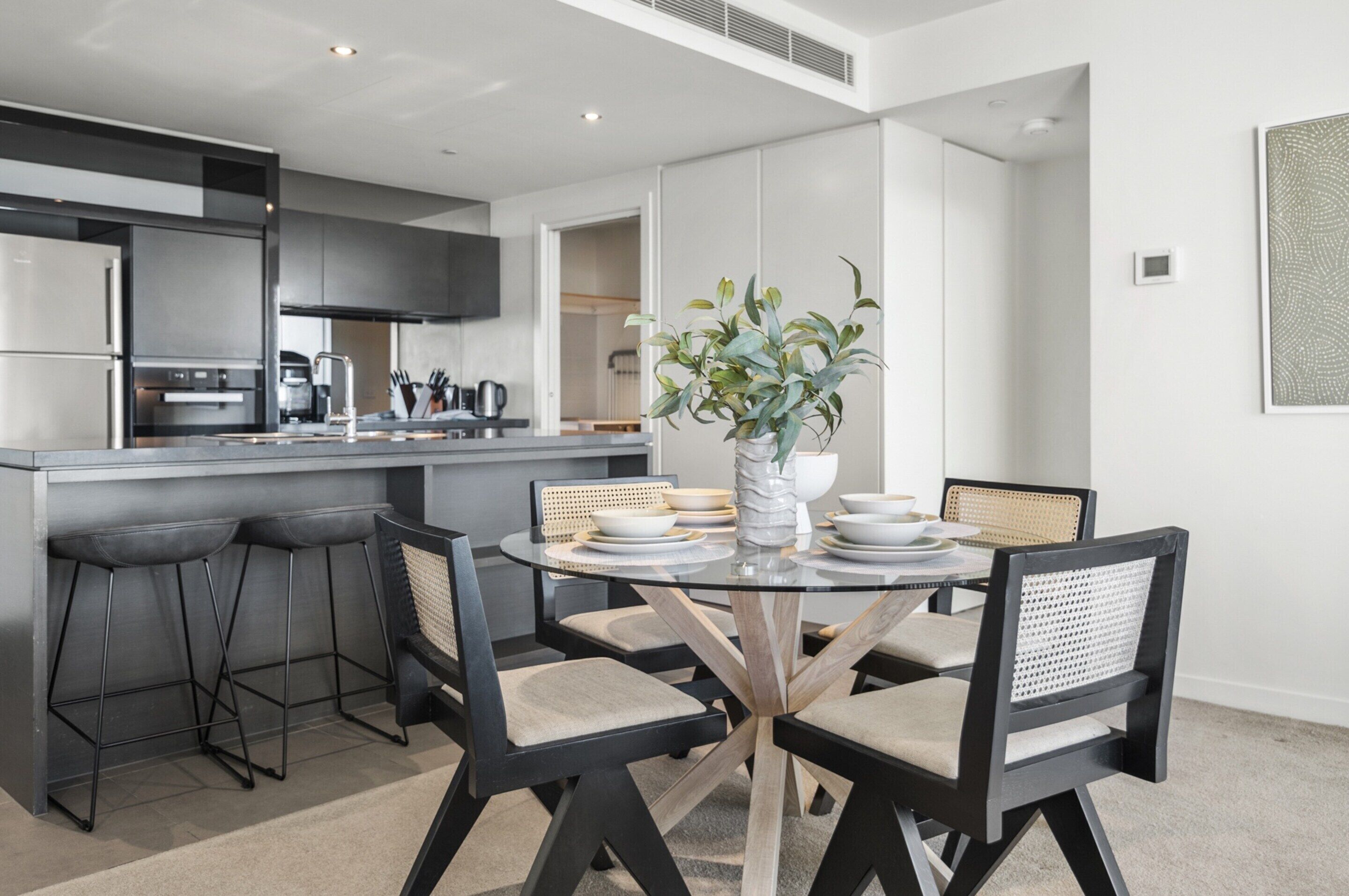Apartment | Private kitchen | Cookware/dishes/utensils