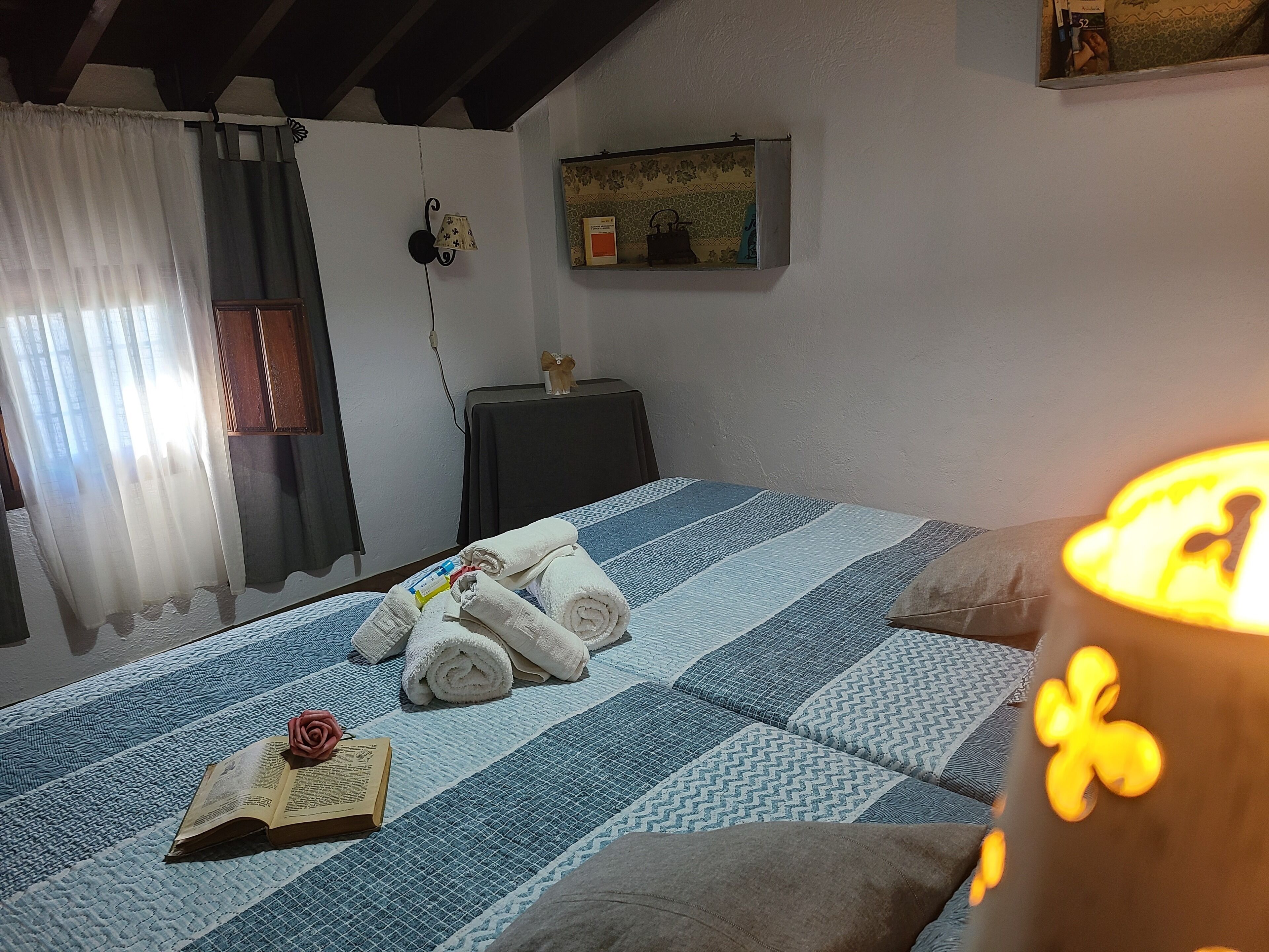 Casa, 4 habitaciones, fumadores, piscina privada | 4 dormitorios