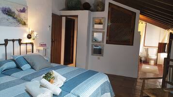 House, 4 Bedrooms, Smoking, Private Pool | 4 bedrooms