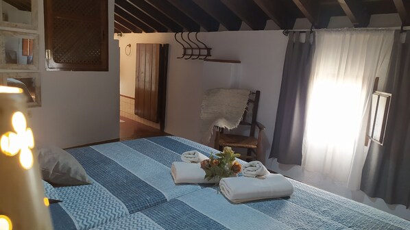 House, 4 Bedrooms, Smoking, Private Pool | Living room | Books - Typical Andalusian Holiday Home With Private Pool Surrounded By Olive Groves (Algarinejo)