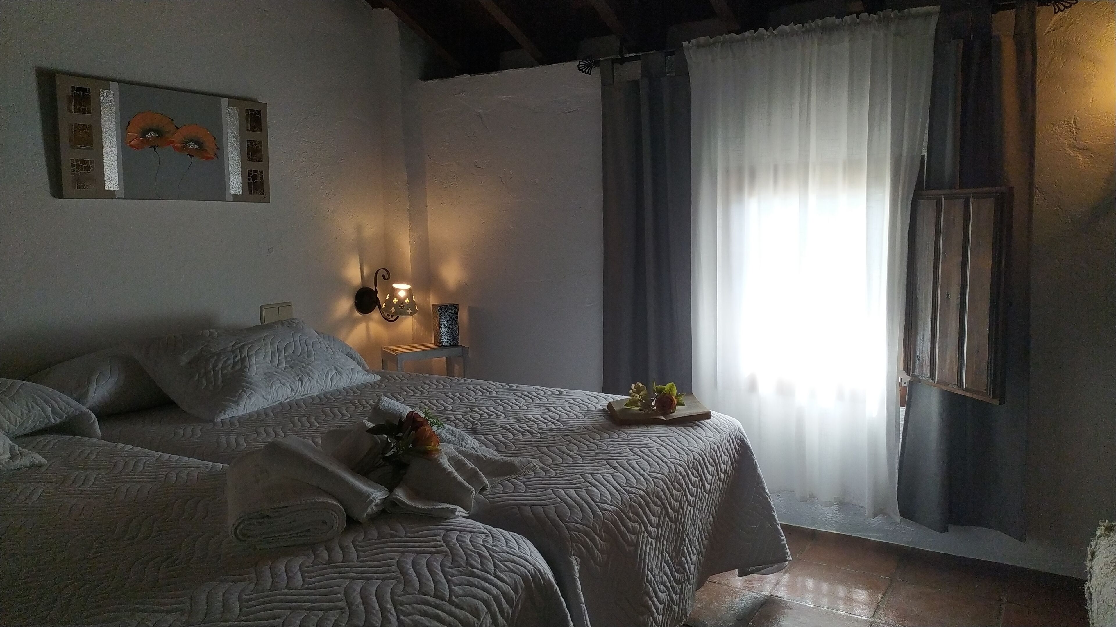 Nhà, 4 phòng ngủ, hút thuốc, hồ bơi riêng | 4 phòng ngủ 