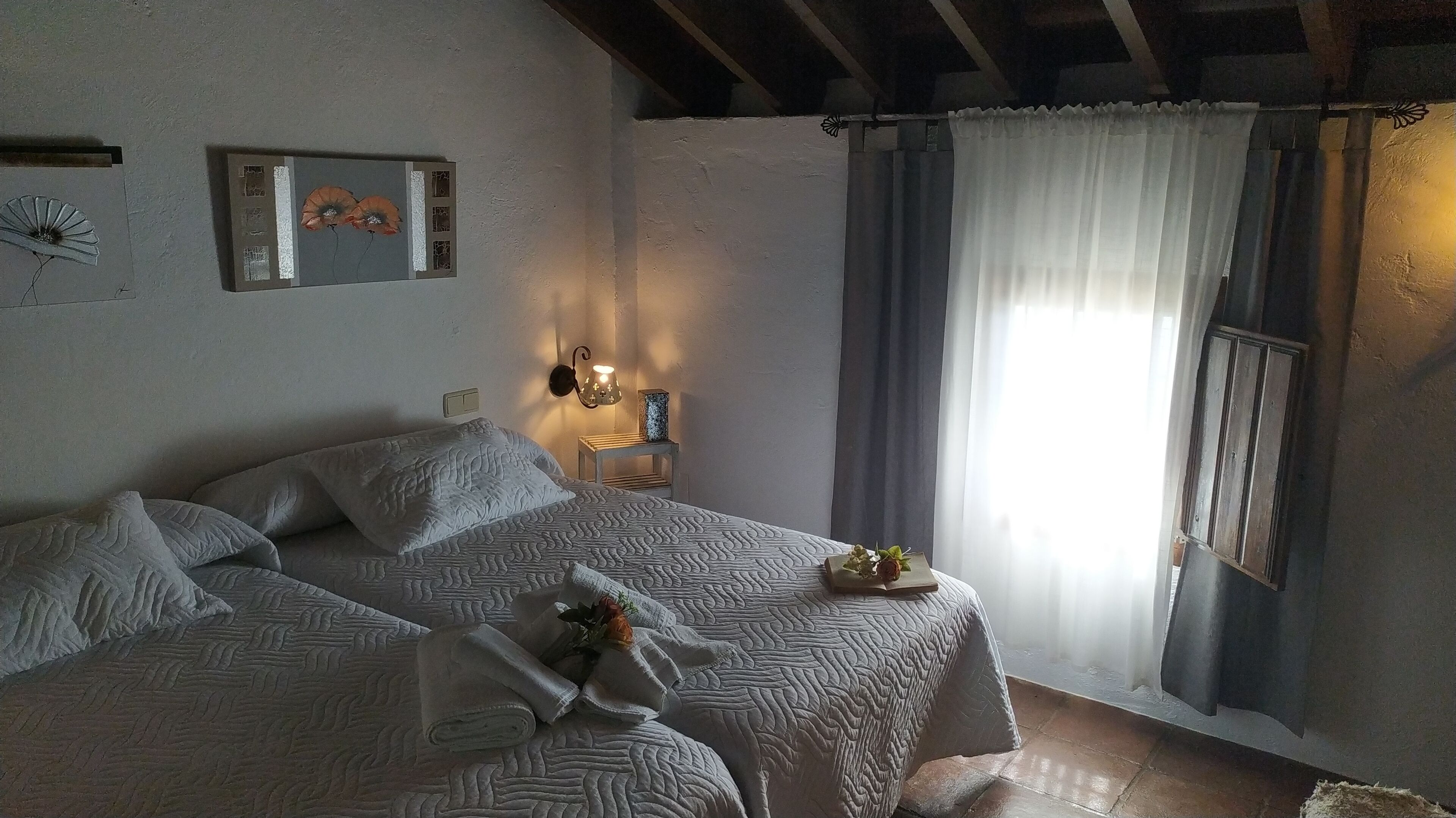 4 عدّة غرف نوم