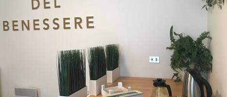 Sauna seca, banheira de hidromassagem