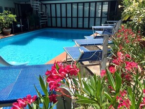 Seasonal outdoor pool, open 9:00 AM to 7:00 PM, sun loungers - Hotel Golf (Riccione)
