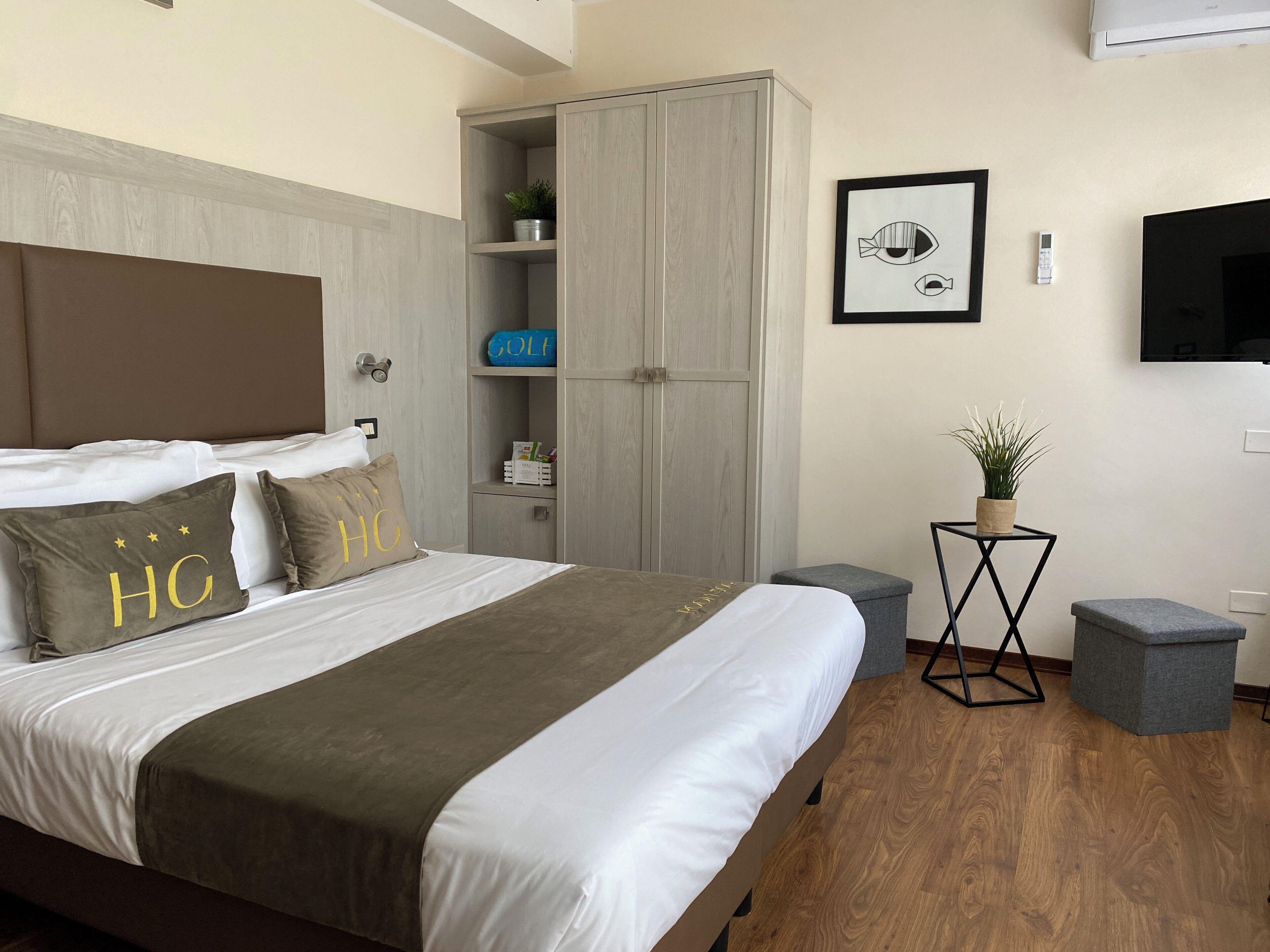 Suite, Balcony, Sea View | In-room safe, free WiFi