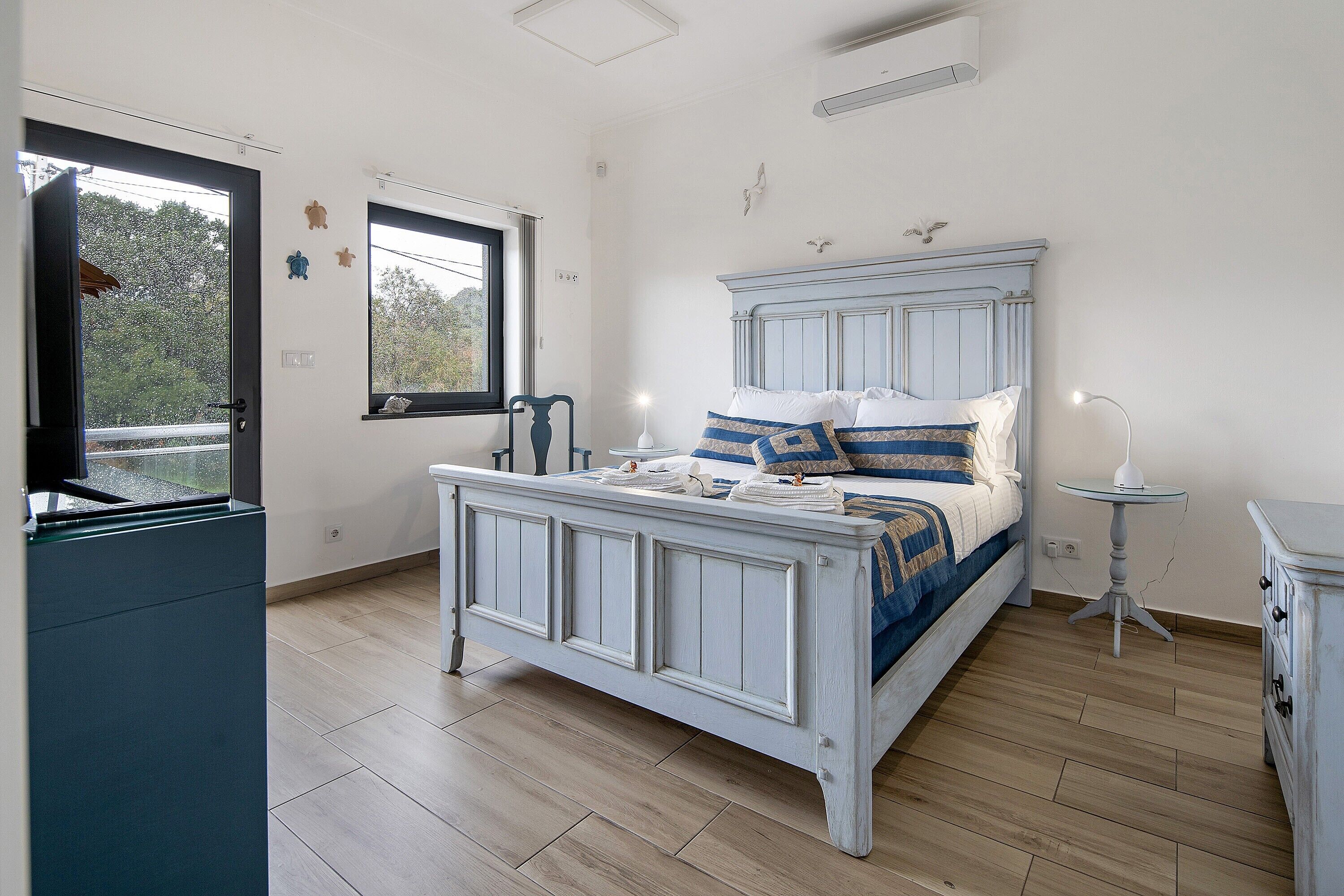 Strygejern/strygebræt, Wi-Fi, sengetøj