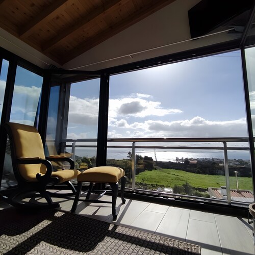 Apartment 'Cantinho Da Maresia' with Sea View, Wi-Fi and Air Conditioning