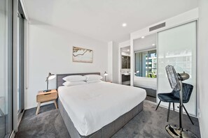 Apartment | 1 bedroom, laptop workspace, iron/ironing board, bed sheets