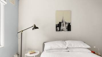 Apartment | 1 bedroom, laptop workspace, iron/ironing board