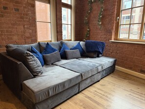 تلفزيون ذكي، كُتُب