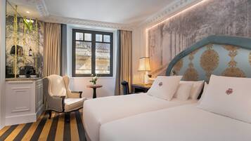 Premium Catedral Views | Premium bedding, down comforters, minibar, in-room safe