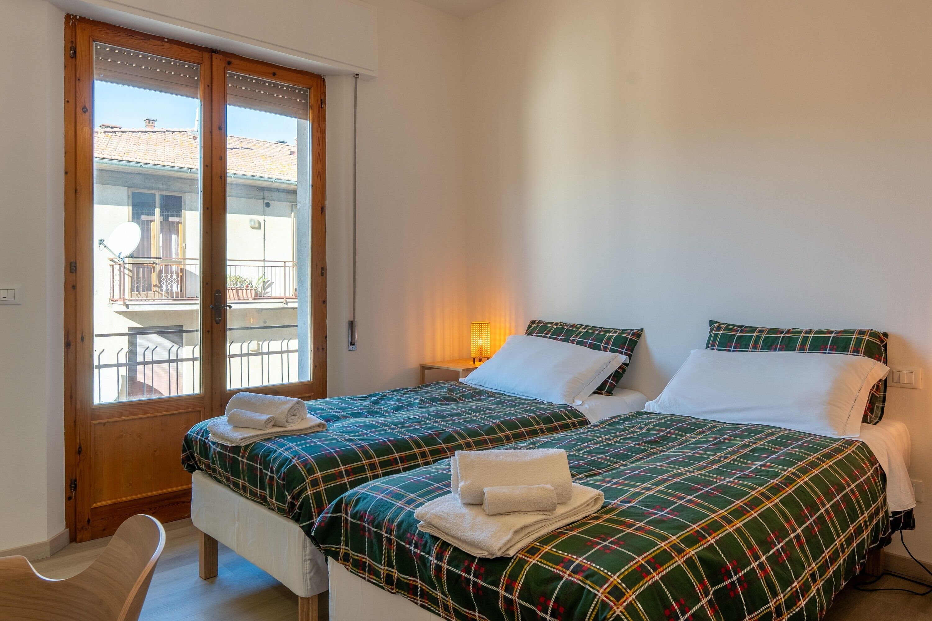 1 多间卧室、WiFi、床单