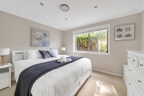 Apartment | 3 bedrooms, iron/ironing board, bed sheets - 3-bed With Beach Views and Entertainment Area (Denhams Beach)