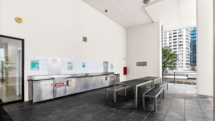 1 ベッド ブリスベン シティセンター ウィズ プール, BBQ & ジム