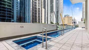 Apartment | Pool