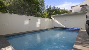 شقة | حمام سباحة | حمّام سباحة خارجي