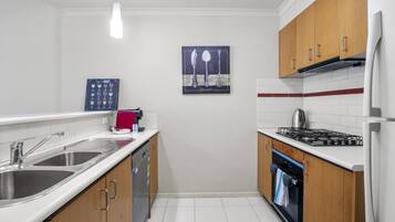 شقة | مطبخ خاص | مستلزمات طهي/أطباق/أوعية