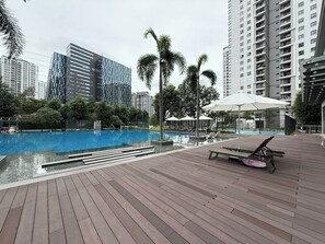 Exterior - Lang Retreat Apartment Resort Pool Gym (Nha Be)