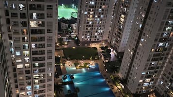 Executive Apartment, Balcony, Garden View | City view