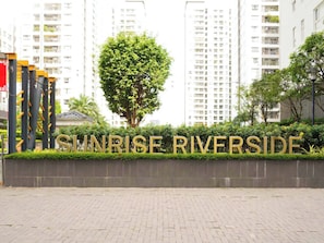 المنشأة من الخارج