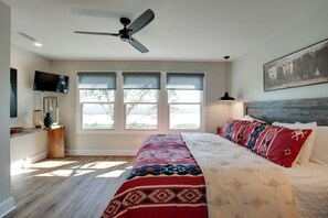 2 habitaciones, escritorio, wifi y ropa de cama 