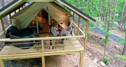 Lovely Glamping Tent with Amazing Equipped Indoor and Outdoor in Alabama