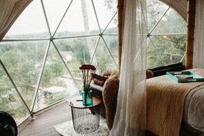 2 habitaciones, escritorio, wifi y ropa de cama 