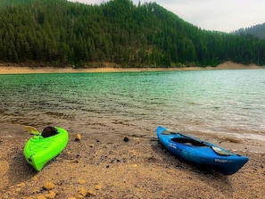 Sailing, kayaking, fishing - Luxury Safari Tent in Irwin, Idaho near Palisades Lake and Jackson Hole (Irwin)