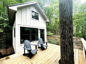 Terrace/patio - Off-grid Tree House Suitable for Four in Alabama (Scottsboro)