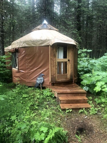 Alaskan Glamping Yurt in Seward for an Eco-Adventure