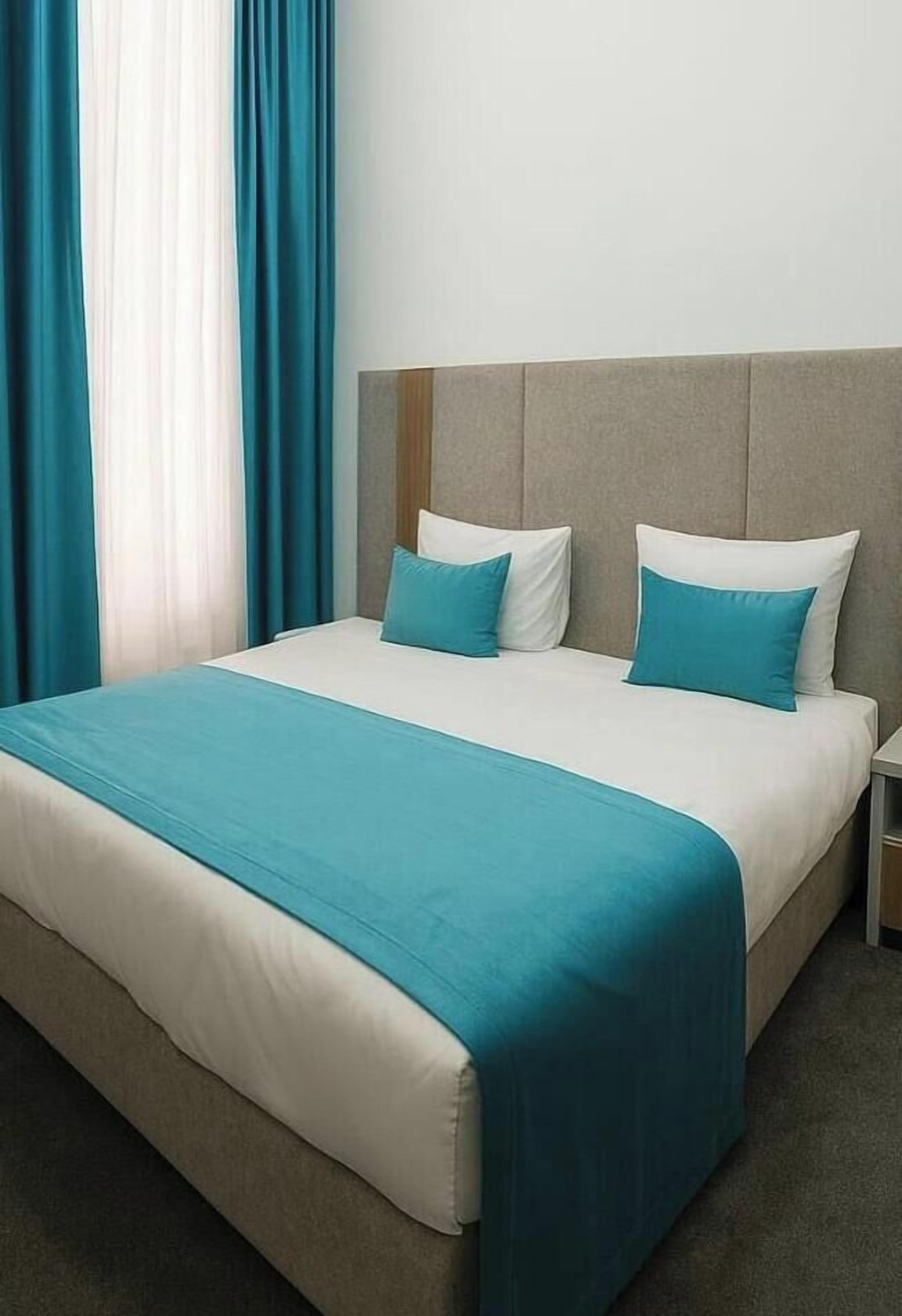 Comfort Double Room, Balcony, Mountain View | In-room safe, desk, laptop workspace, blackout drapes