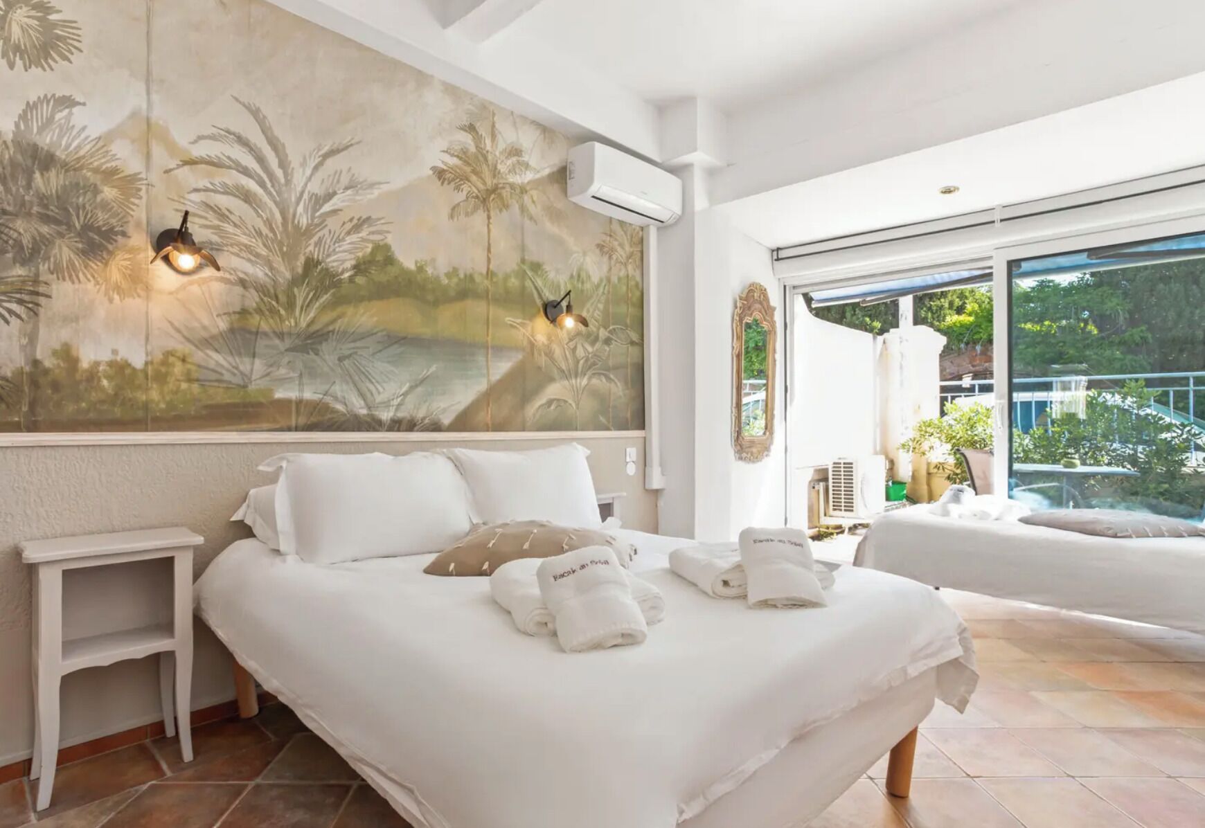 9 chambres, Wi-Fi, draps fournis