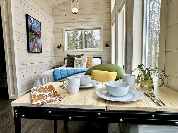 1 bedroom, WiFi, bed sheets, wheelchair access