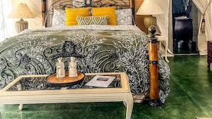 Unclassified image, 4 of 62, button - Luxury Safari Tent with Private Bathroom in Swan Valley, Idaho near Palisades Lake (Irwin)